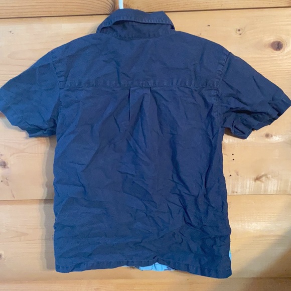 Old Navy Shirt (boy) - Picture 2 of 2